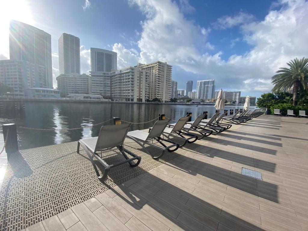 הלנדל ביץ' Miami Beach Studio Amazing Views 405B מראה חיצוני תמונה